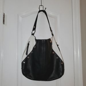 B.Makowsky black and white leather purse